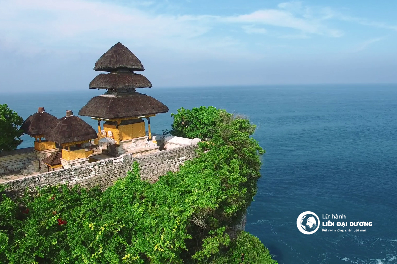 ĐỀN ULUWATU