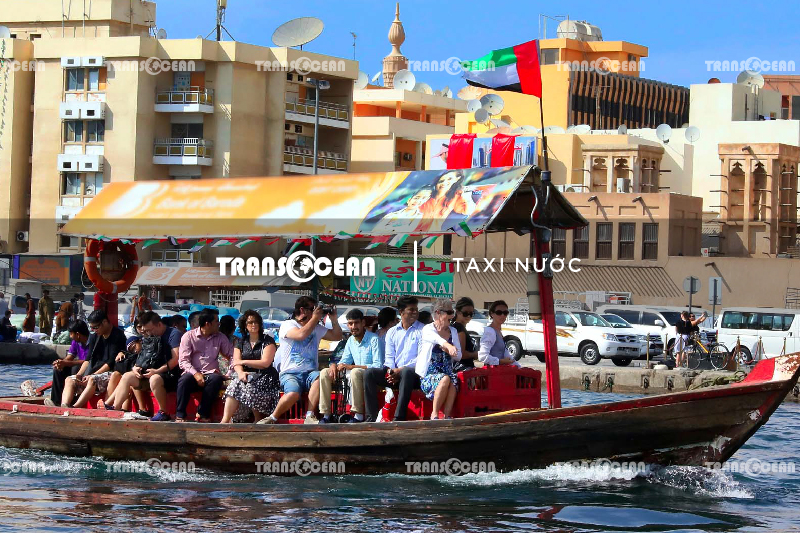 UAE 210 [Taxi Nuoc]-01.jpg