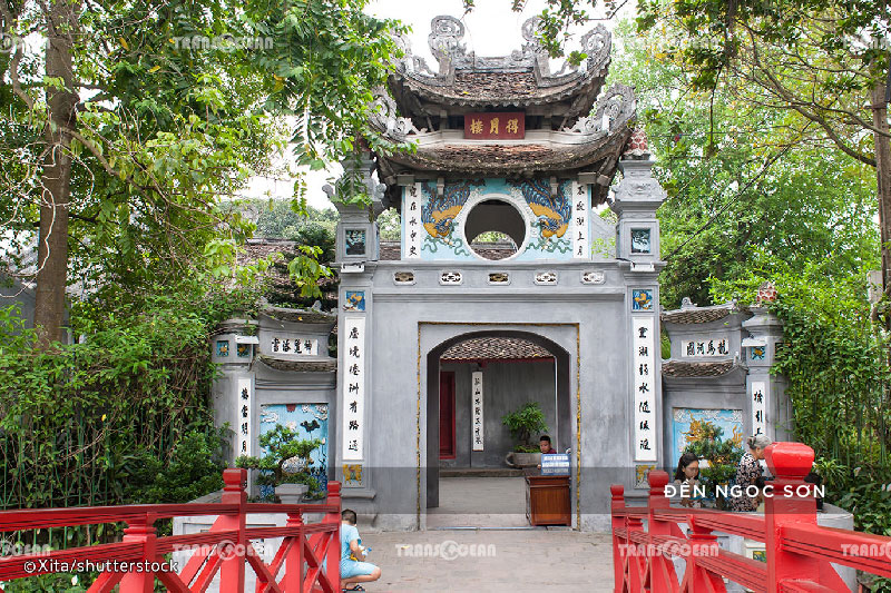 [INB]-MB-1204-[Den-Ngoc-Son]-01.jpg