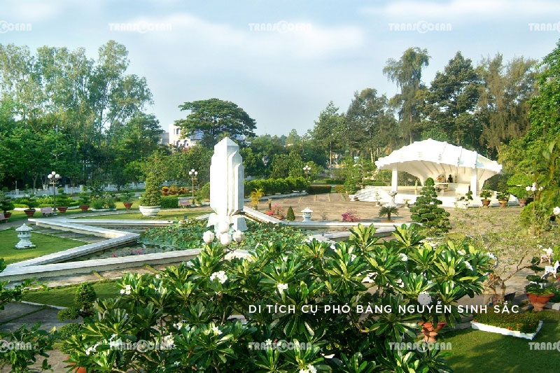 [INB]-MTa-205-[Nguyen-Sinh-Sac]-01.jpg