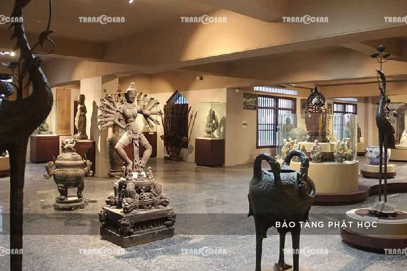 BAO TANG PHAT HOC.jpg