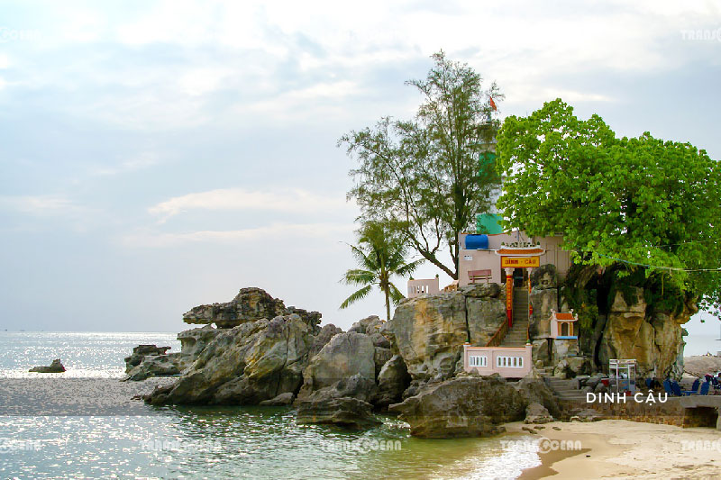dinh cau.jpg