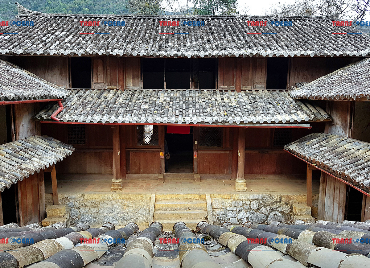 dinh thu vua meo.jpg