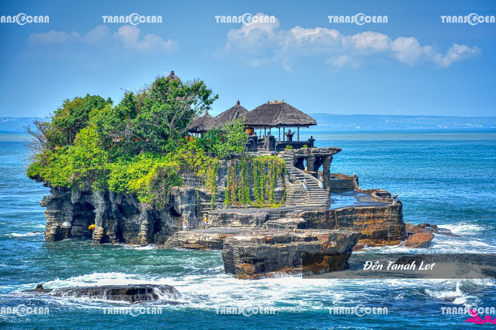 Đền Tanah Lot 1.jpg