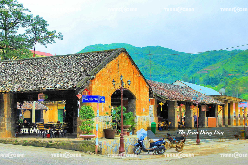Thị Trấn Đồng Văn.jpg